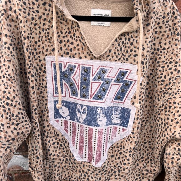 KISS Upcycled Rock N Roll Leopard Print Modern Hoodie - Black - Size Large - Picture 2 of 4
